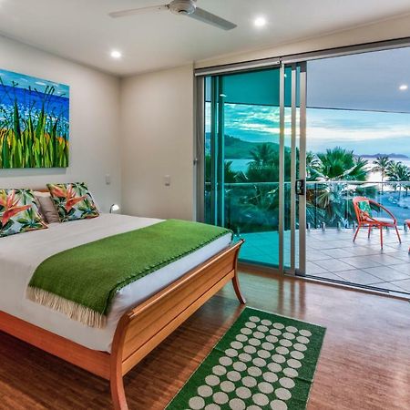Pavillions Penthouse 25 - Luxury Waterfront Apartment With Private Roof Top Pool And Buggy Hamilton Island Buitenkant foto