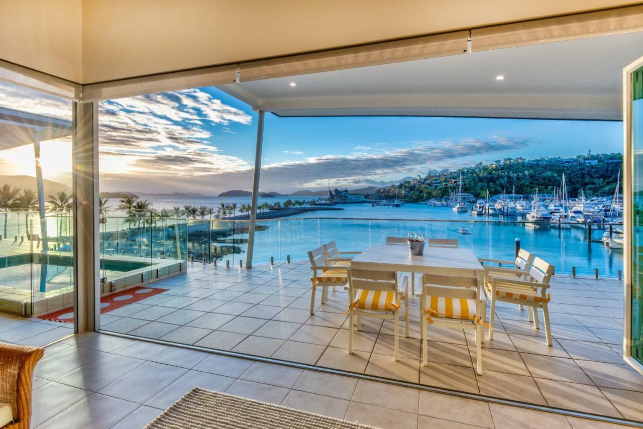 Pavillions Penthouse 25 - Luxury Waterfront Apartment With Private Roof Top Pool And Buggy Hamilton Island Buitenkant foto
