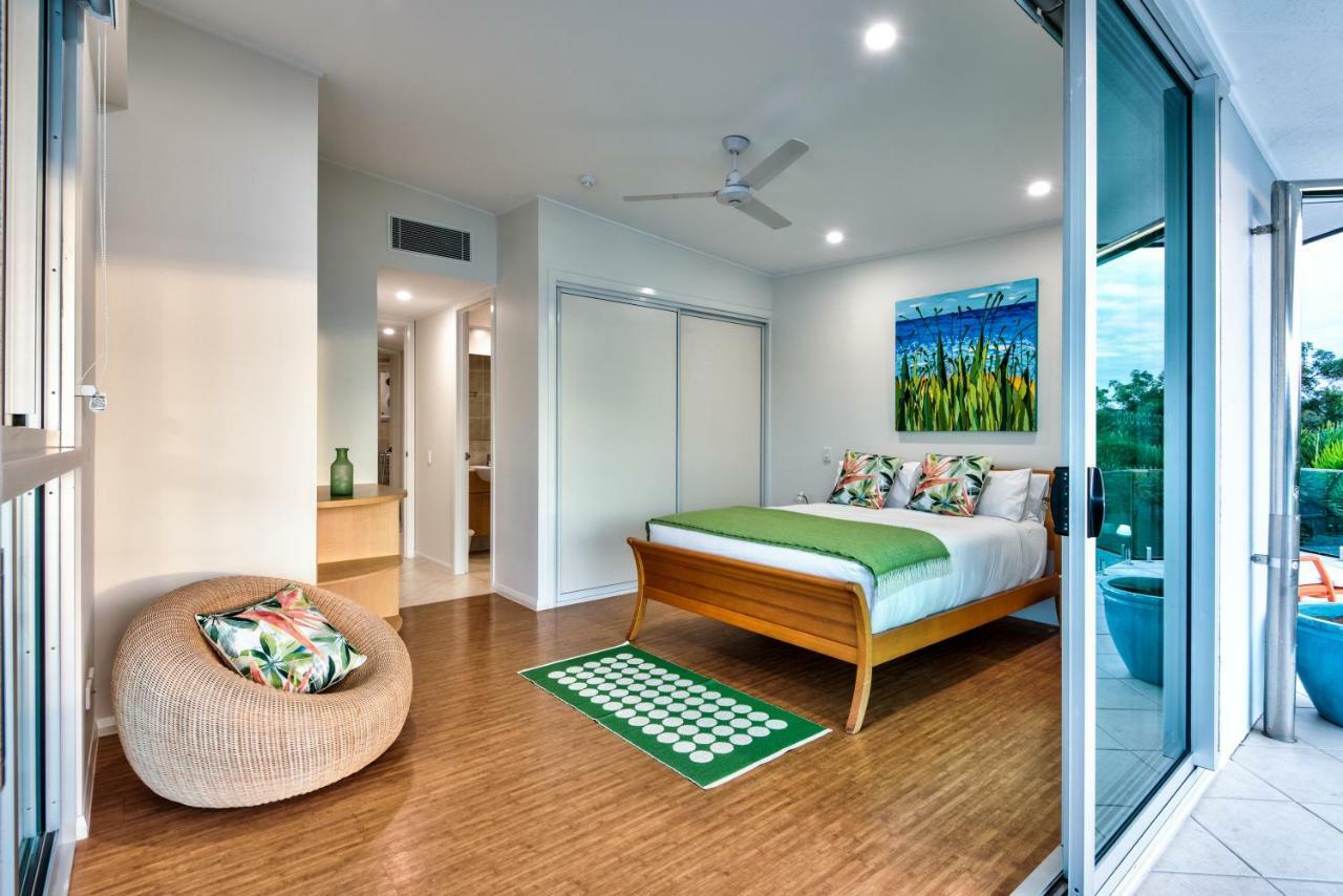 Pavillions Penthouse 25 - Luxury Waterfront Apartment With Private Roof Top Pool And Buggy Hamilton Island Buitenkant foto