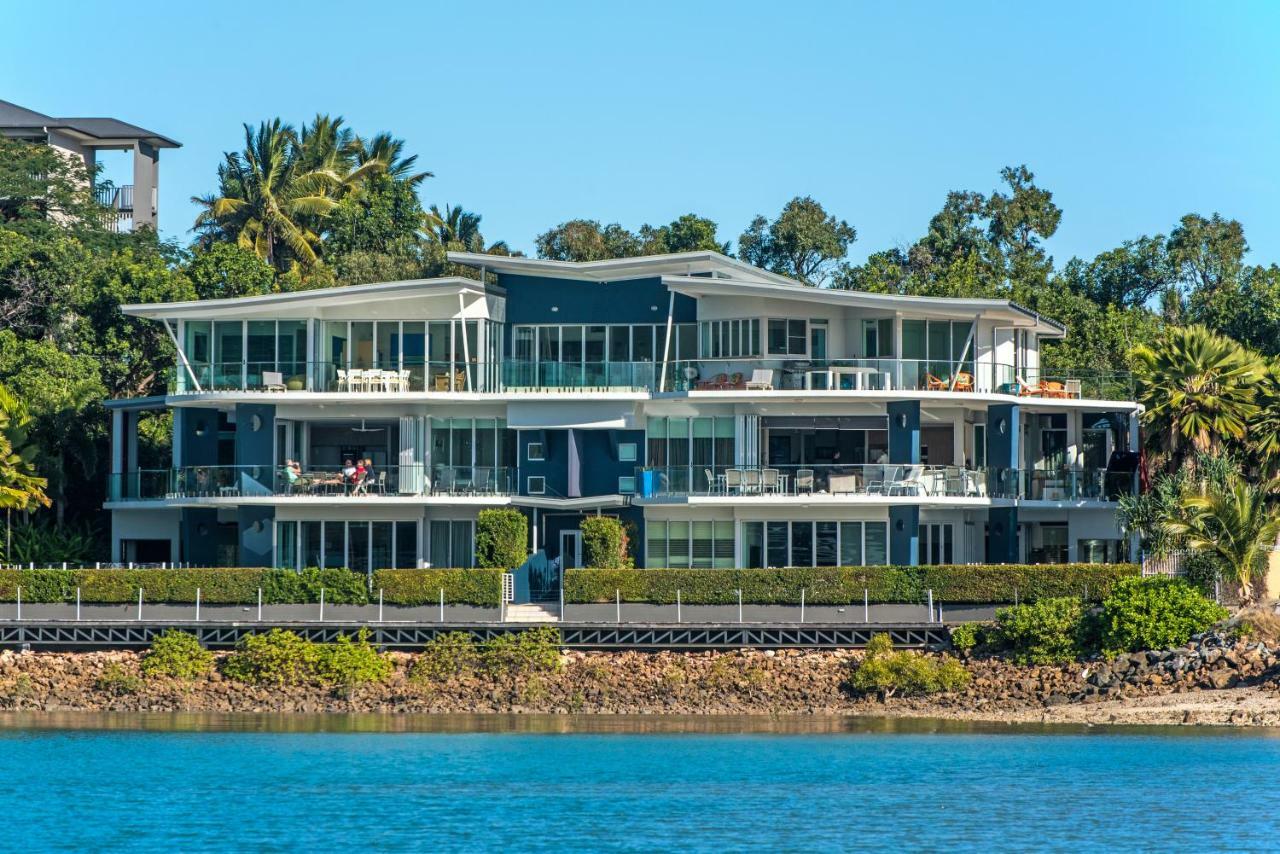 Pavillions Penthouse 25 - Luxury Waterfront Apartment With Private Roof Top Pool And Buggy Hamilton Island Buitenkant foto