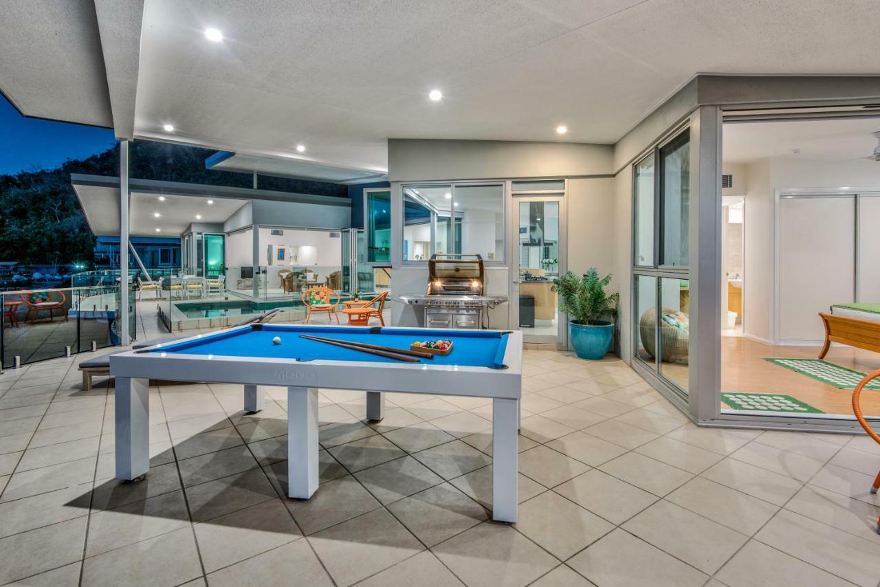 Pavillions Penthouse 25 - Luxury Waterfront Apartment With Private Roof Top Pool And Buggy Hamilton Island Buitenkant foto